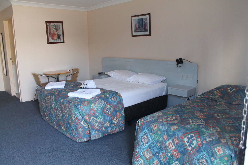 Alexander Motel Warwick Dış mekan fotoğraf