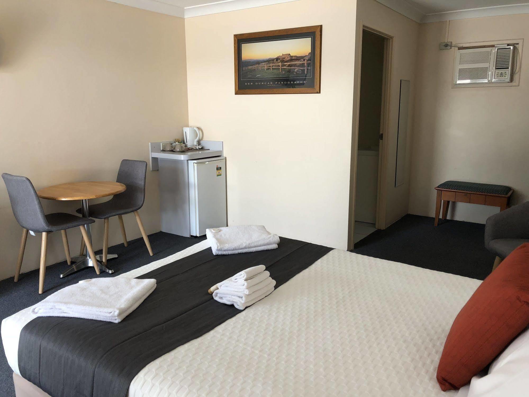 Alexander Motel Warwick Dış mekan fotoğraf