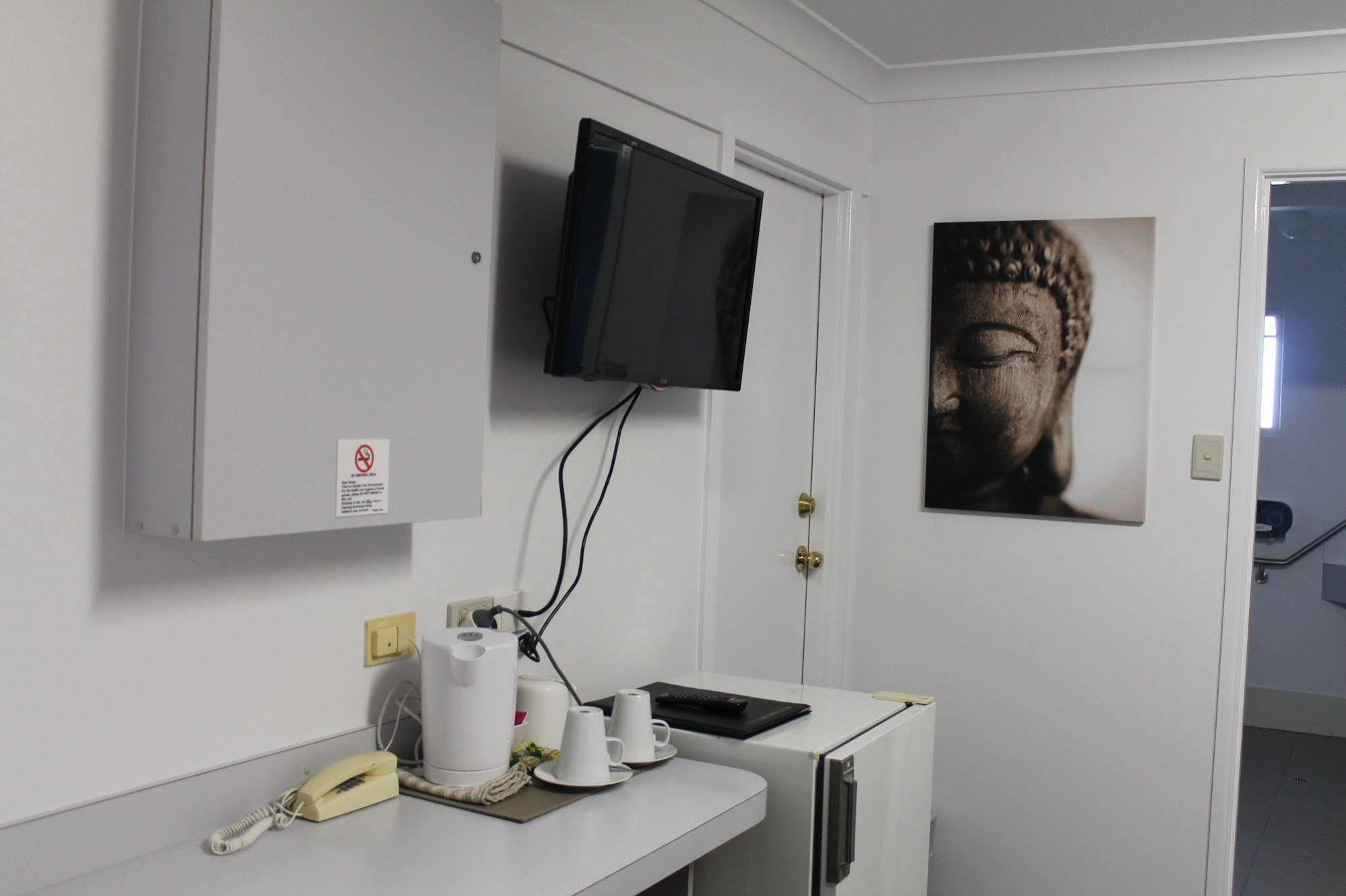 Alexander Motel Warwick Dış mekan fotoğraf